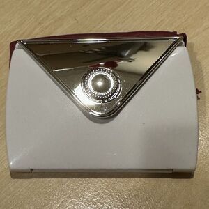 Vintage Tri Fold Envelope Pocket Compact Mirror White Silver Tone